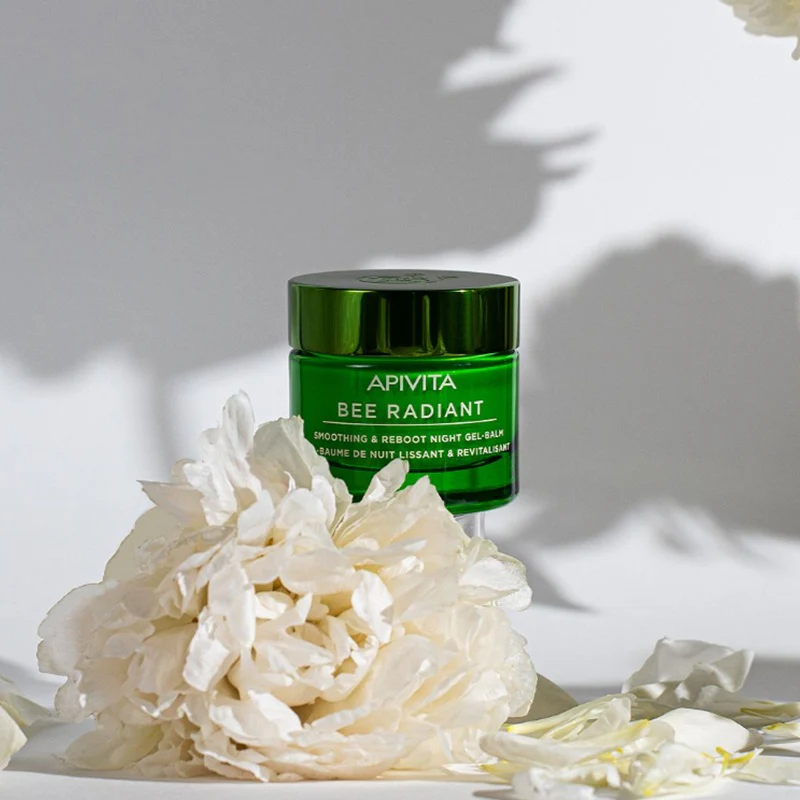 Bee Radiant Smoothing & Reboot Night Gel-Balm lekki żel-balsam na noc o właściwościach wygładzających i rewitalizujących skórę 50ml - Image 2