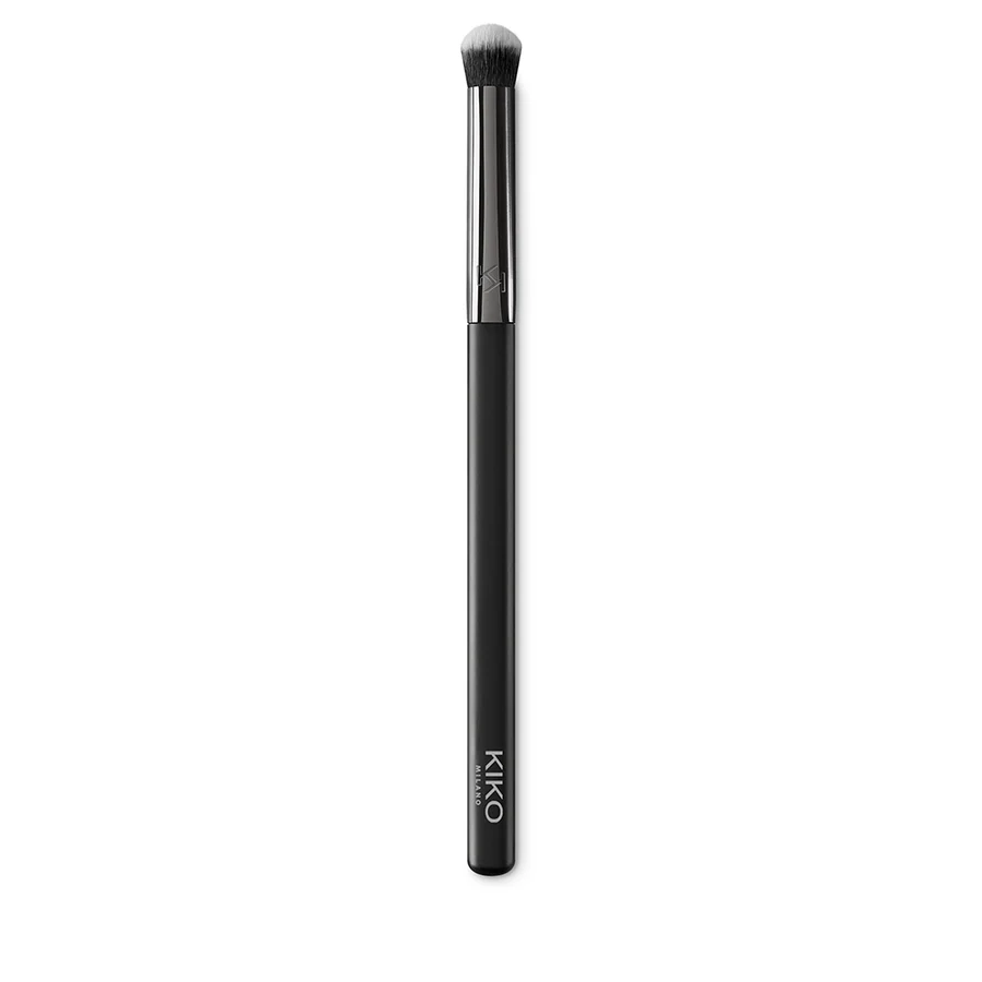 Face 02 Intensive Coverage Brush pędzel z gęstym włosiem do nakładania korektorów i cieni do powiek