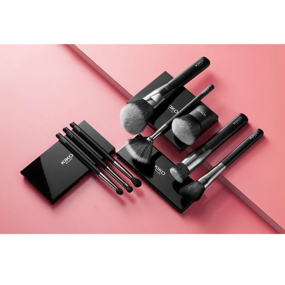 Face 11 Contouring Brush pędzel o zwartym włosiu do konturowania i modelowania - Image 3