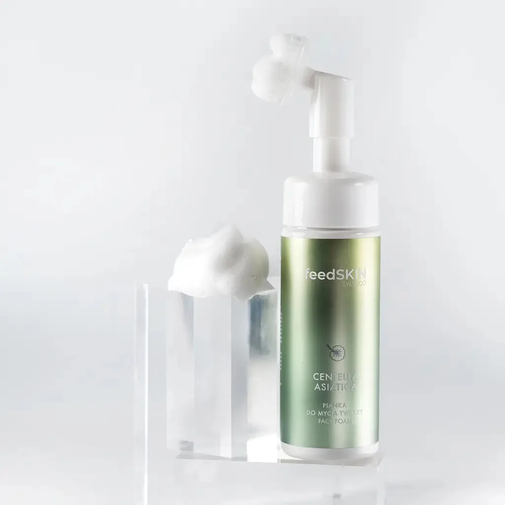 Pianka do mycia twarzy z wąkrotą azjatycką 150ml - Image 2