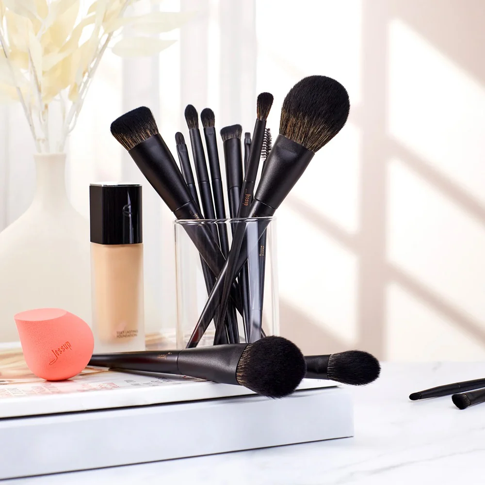 Matte Black Versatile Brush Collection zestaw pędzli do makijażu T336 14szt. - Image 2