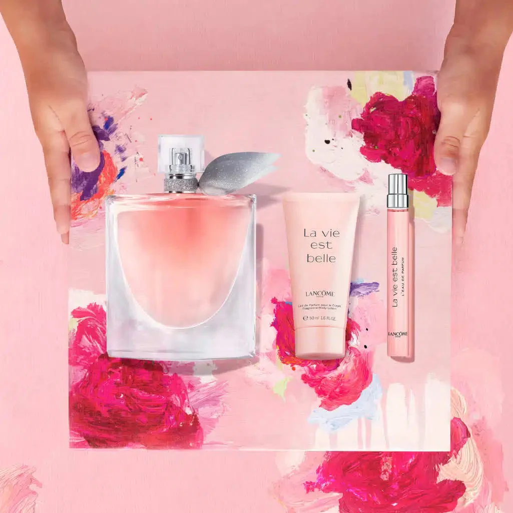 La Vie Est Belle zestaw woda perfumowana spray 100ml + woda perfumowana spray 10ml + balsam do ciała 50ml - Image 2