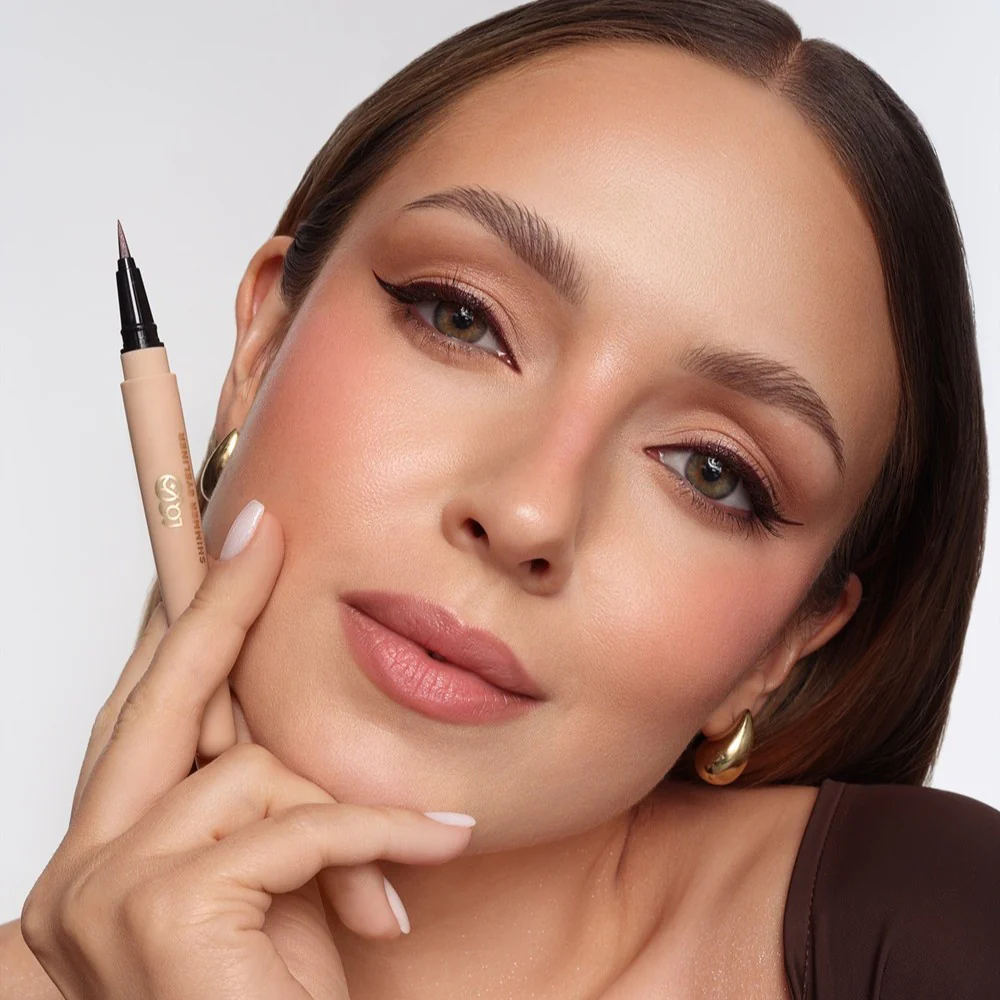 Shimmer Eyeliner błyszczący płynny eyeliner 0.6g - Image 6