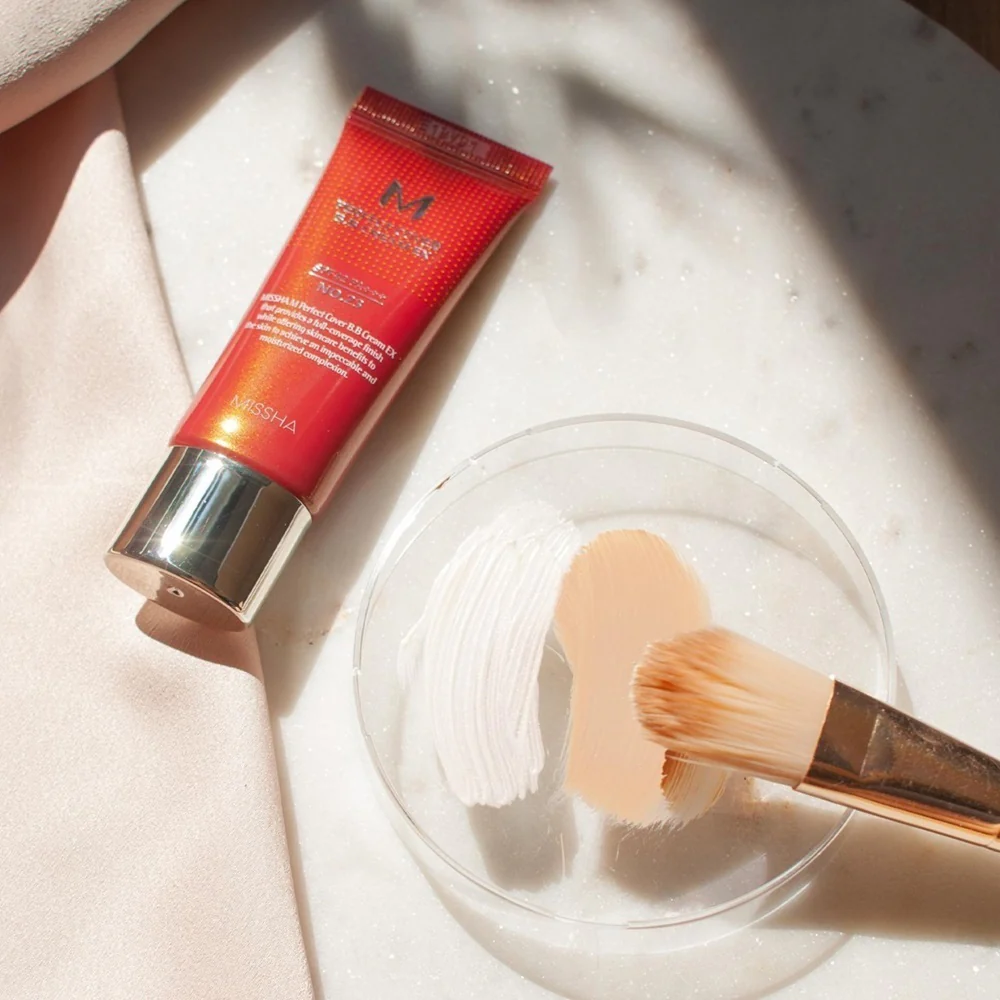 M Perfect Cover BB Cream wielofunkcyjny krem BB SPF42/PA+++ 21 Light Beige 20ml - Image 2